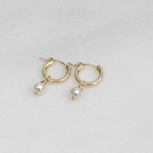 14K hoop pearl pierce