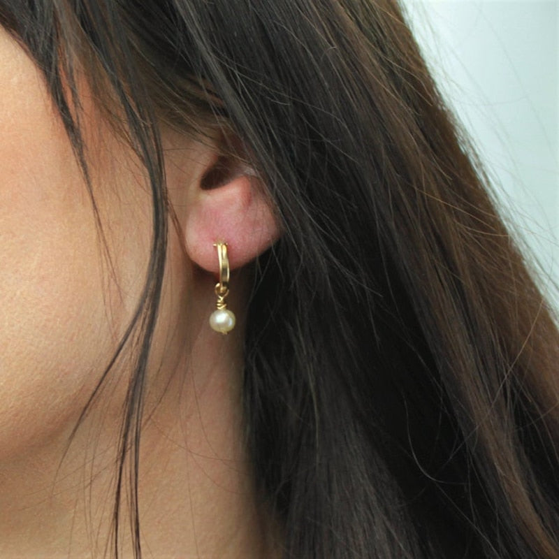 14K hoop pearl pierce