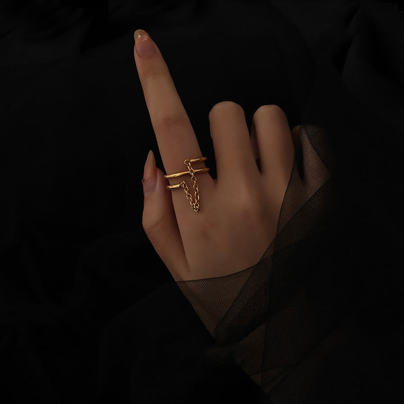 Layering chain ring