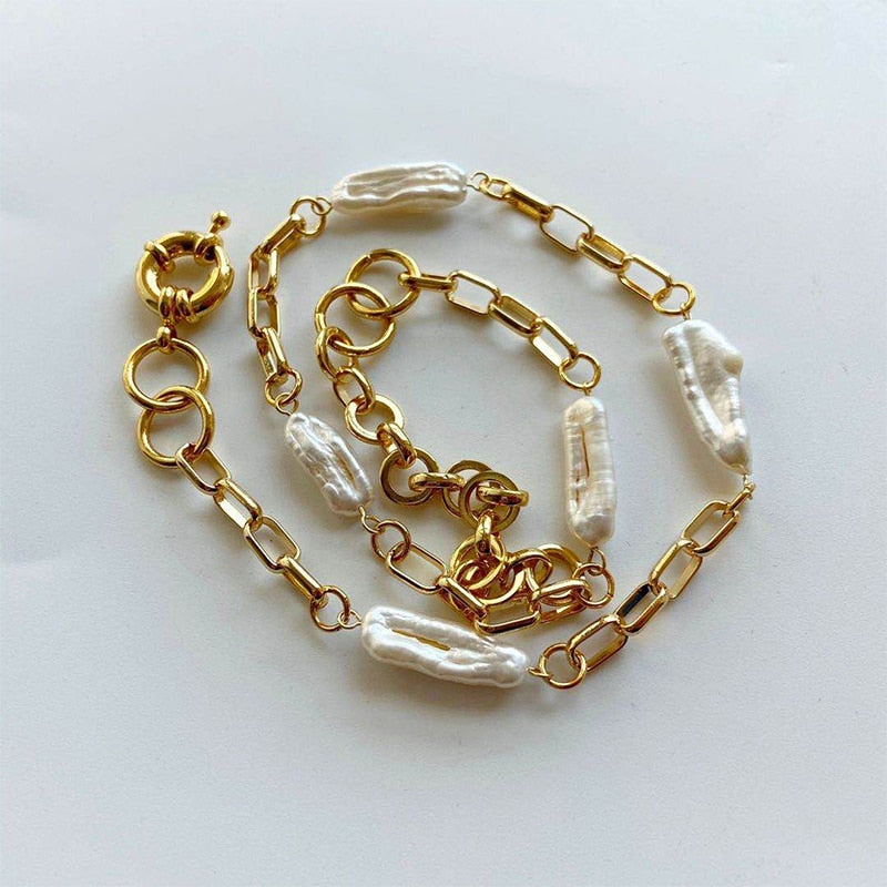 Pearls copper chain necklace