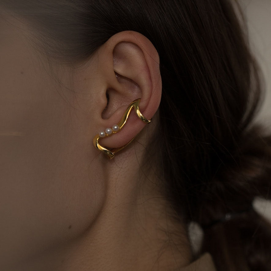 Geometric pearl ear cuff