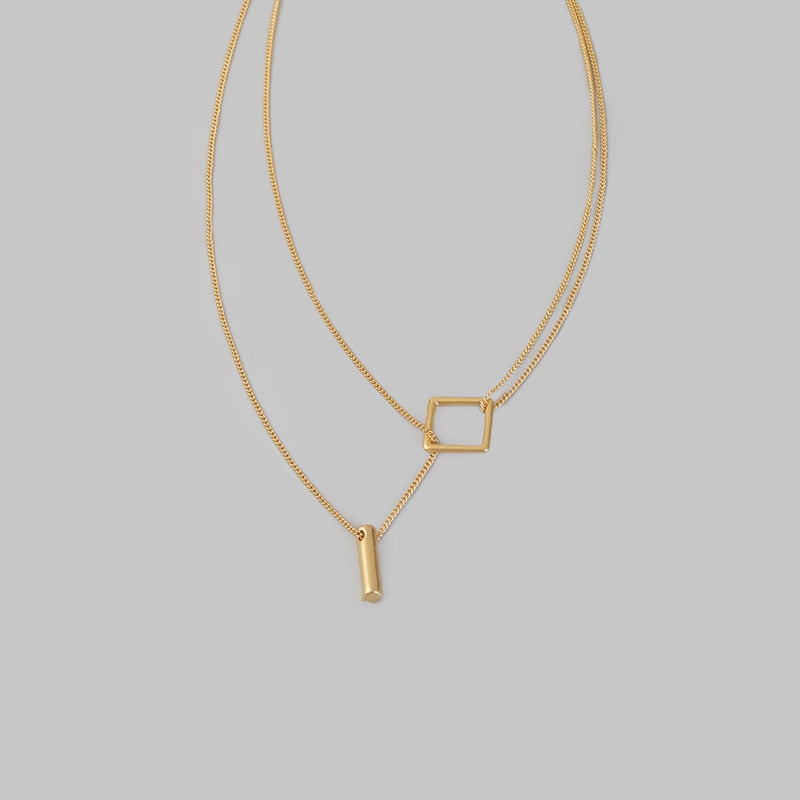 Square layered choker