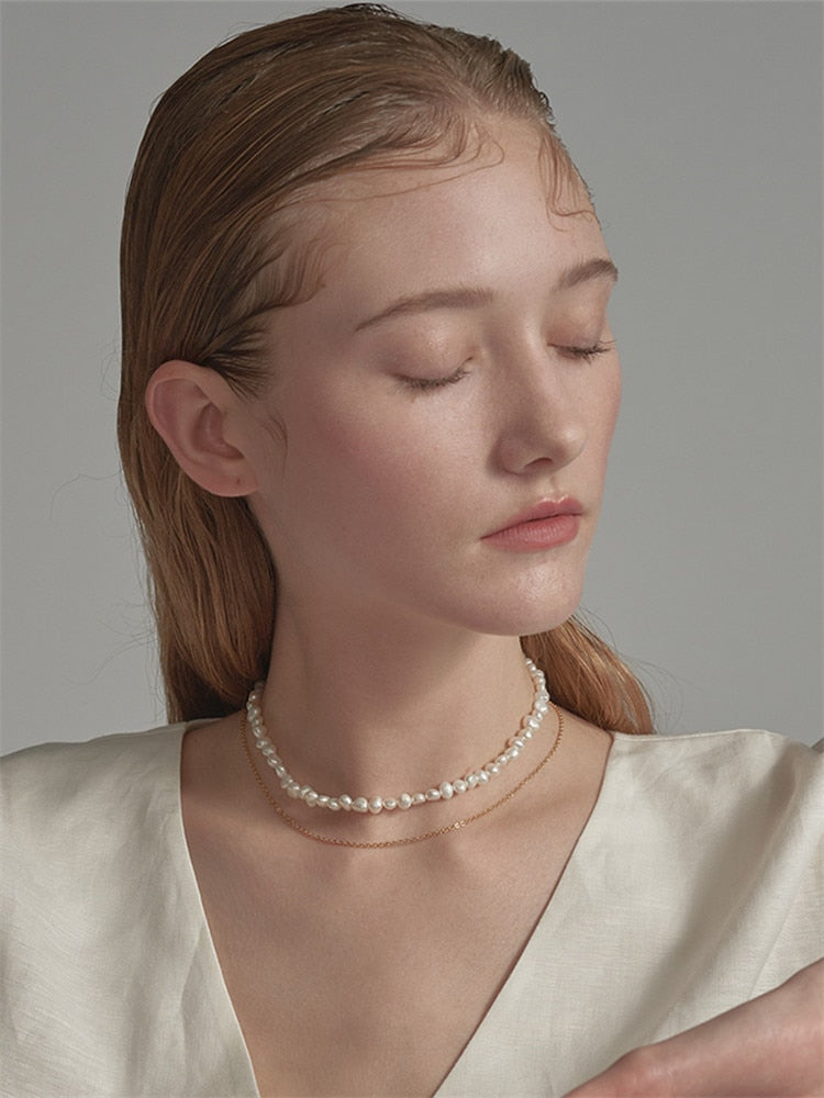 Natural pearl necklace