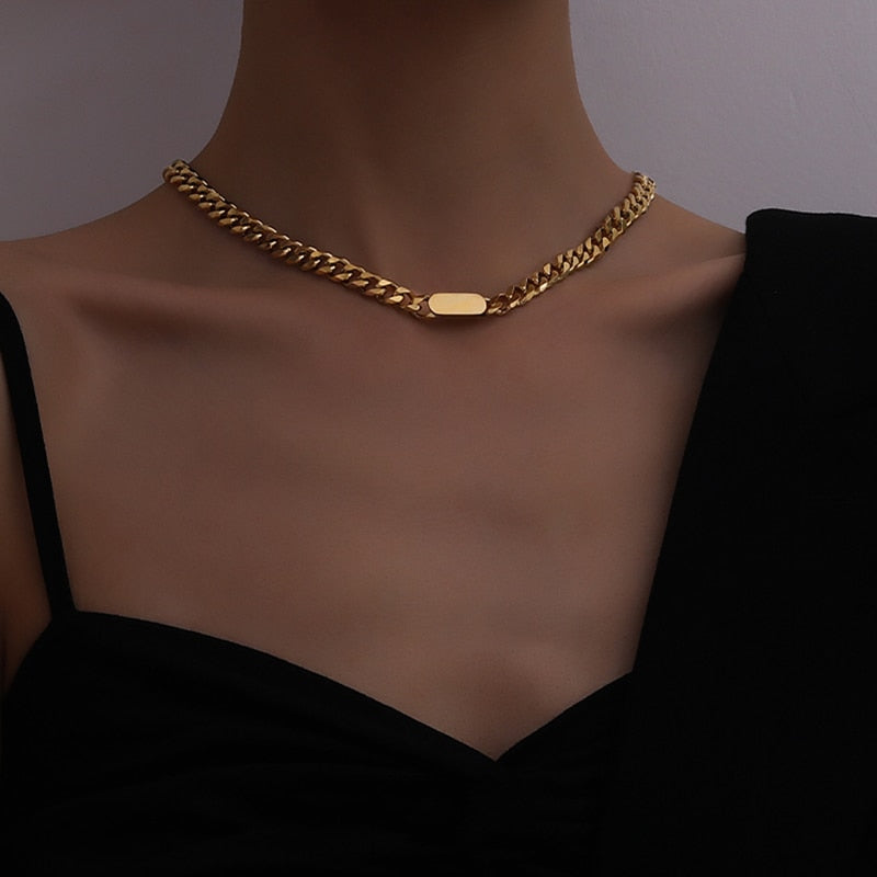 Cuban pendant choker