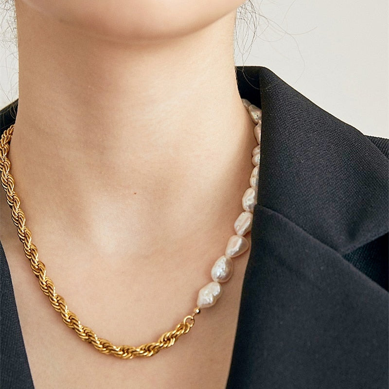 Cable chain pearl necklace