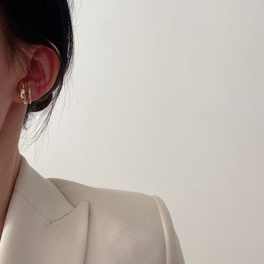 Double U clip ear cuff