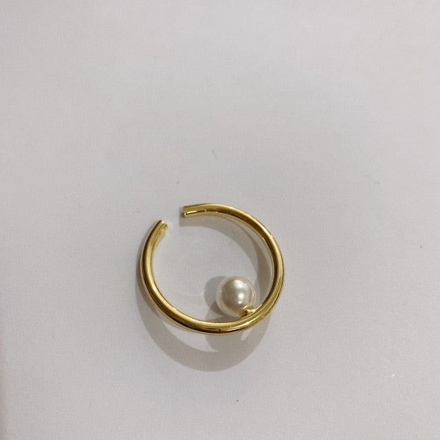 Open circle ear cuff